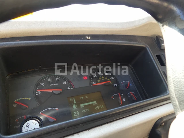 Ref:8490 - renault access vuilniswagen (2014-236.794 km) - afbeelding 15 van  30