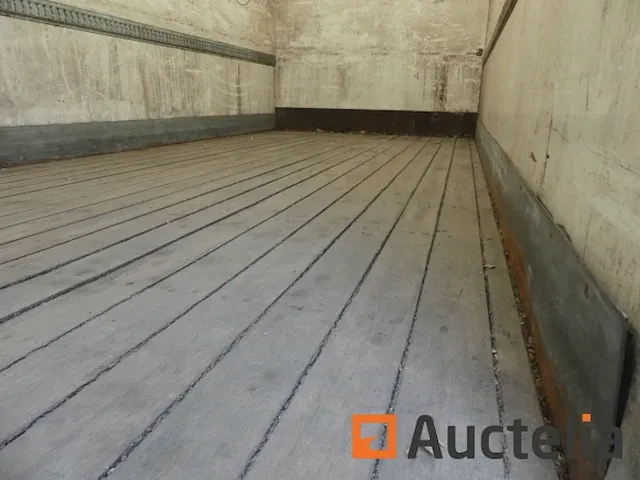 Ref:8520 - vrachtwagen hatchback met laadklep daf ae 55 lf5-12 - afbeelding 8 van  52