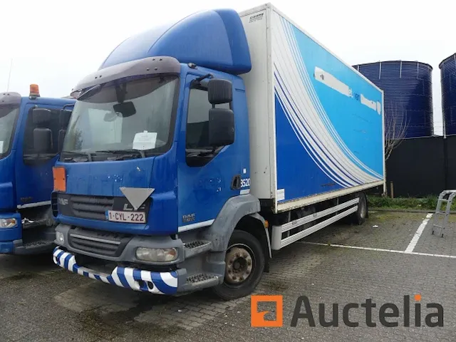Ref:8520 - vrachtwagen hatchback met laadklep daf ae 55 lf5-12 - afbeelding 1 van  52