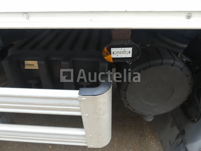 Ref:8647 - daf fa-lf55 bakwagen (2011-110.163 km) - afbeelding 16 van  47