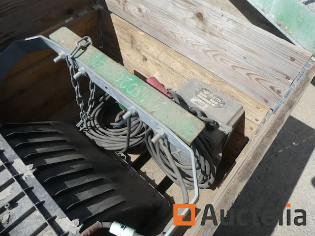 Ref:984802000, 9848050, 9848001 - koplamp voor torenkraan - ref: 7502-338 - afbeelding 4 van  4