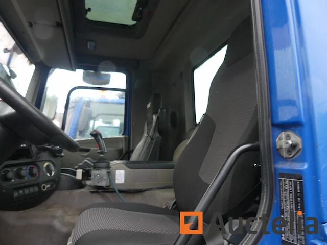 Ref:bs-sg-14 - daf fascf85 container vrachtwagen (2007-1.117.773 km) - afbeelding 27 van  50