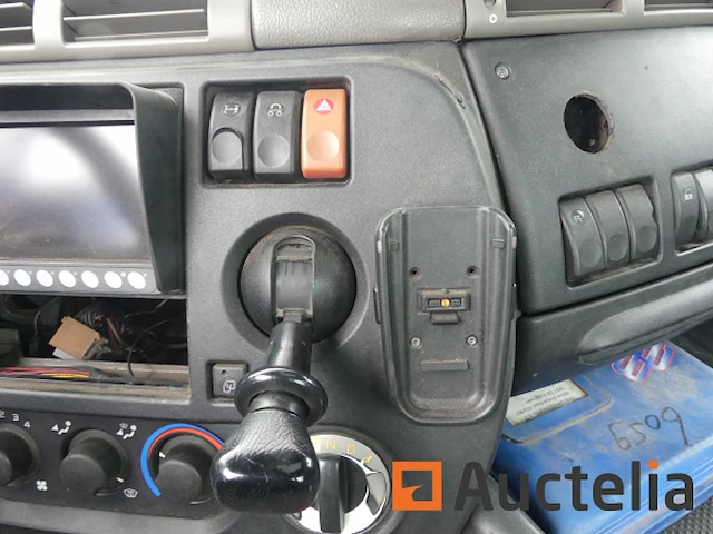 Ref:bs-sg-14 - daf fascf85 container vrachtwagen (2007-1.117.773 km) - afbeelding 29 van  50