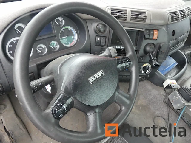 Ref:bs-sg-14 - daf fascf85 container vrachtwagen (2007-1.117.773 km) - afbeelding 23 van  50