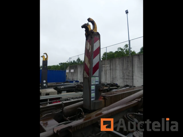 Ref:bs-sg-14 - daf fascf85 container vrachtwagen (2007-1.117.773 km) - afbeelding 48 van  50