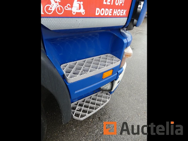 Ref:bz-rd-89 - containervrachtwagen met kraan scania p360 b 8x2/*6 (2011-759.907 km) - afbeelding 41 van  57