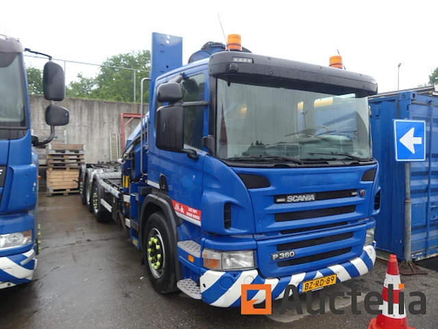 Ref:bz-rd-89 - containervrachtwagen met kraan scania p360 b 8x2/*6 (2011-759.907 km) - afbeelding 54 van  57