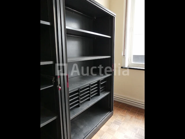 Ref:c006 - kantoormeubilair - afbeelding 2 van  12