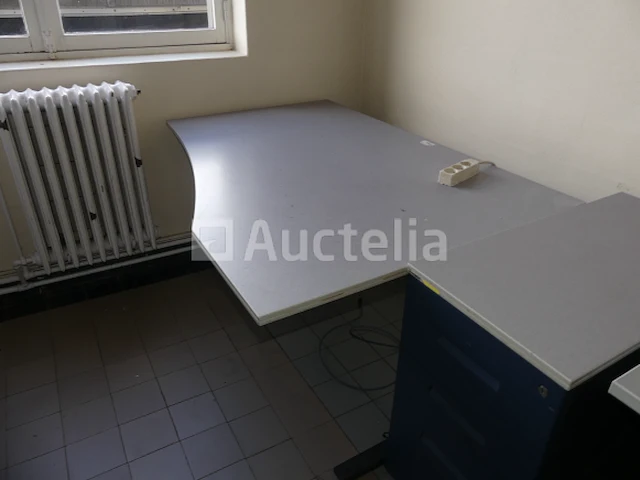 Ref:c025 - kantoormeubilair - afbeelding 2 van  12