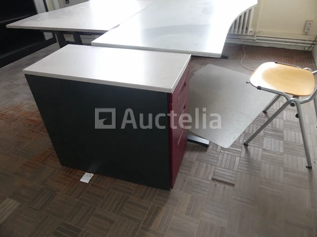Ref:c026 - kantoormeubilair - afbeelding 14 van  15