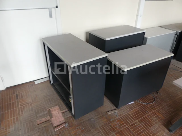 Ref:c028 - kantoormeubilair - afbeelding 16 van  19
