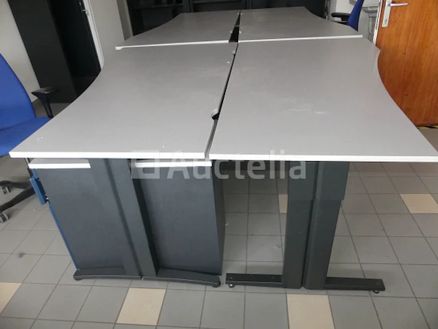 Ref:c044 - kantoormeubilair - afbeelding 11 van  14