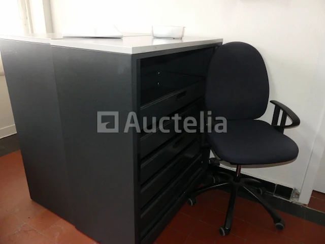 Ref:c045 - kantoormeubilair - afbeelding 3 van  15