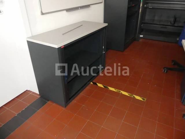 Ref:c045 - kantoormeubilair - afbeelding 13 van  15