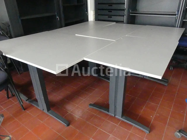 Ref:c046 - kantoormeubilair - afbeelding 2 van  16