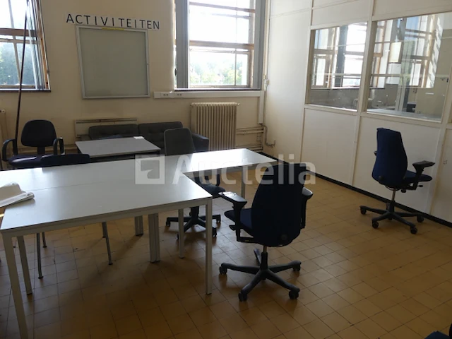 Ref:c075 - kantoormeubilair - afbeelding 26 van  30
