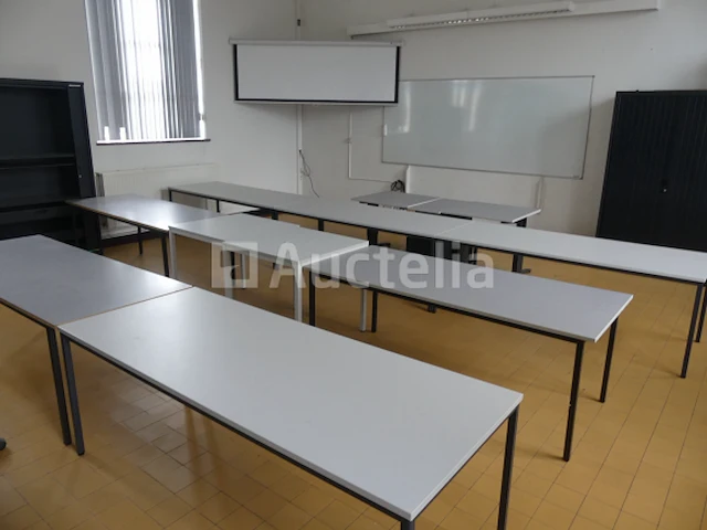 Ref:c080 - kantoormeubilair - afbeelding 1 van  17