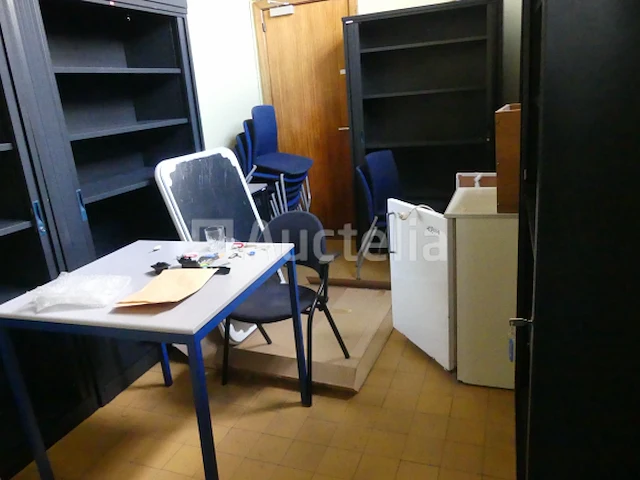 Ref:c083 - kantoormeubilair - afbeelding 20 van  22