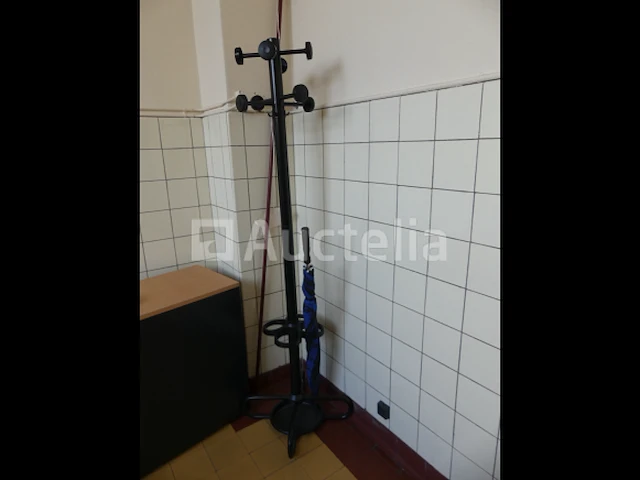 Ref:c084 - kantoormeubilair - afbeelding 9 van  9