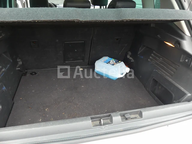 Ref:c20639 - peugeot 3008 auto (2015-237.408 km) (vin: vf30u5gztfs219665) - afbeelding 11 van  30