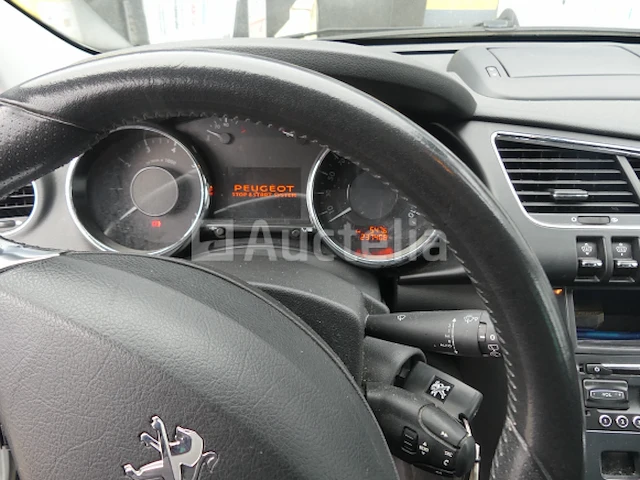 Ref:c20639 - peugeot 3008 auto (2015-237.408 km) (vin: vf30u5gztfs219665) - afbeelding 16 van  30