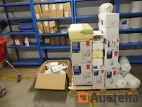Ref:d-111a - verkoopautomaat van zeep en papier - afbeelding 5 van  10
