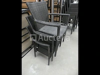 Ref:depot renkin - 10 stoelen met armleuningen in gevlochten riet - afbeelding 6 van  6