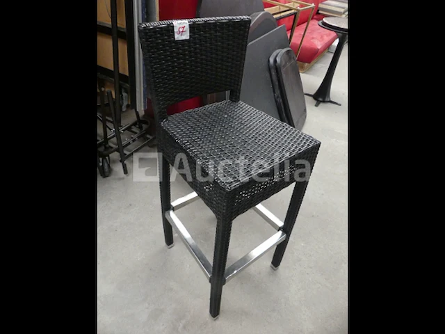 Ref:depot renkin - 12 hoge rieten krukken - afbeelding 5 van  6