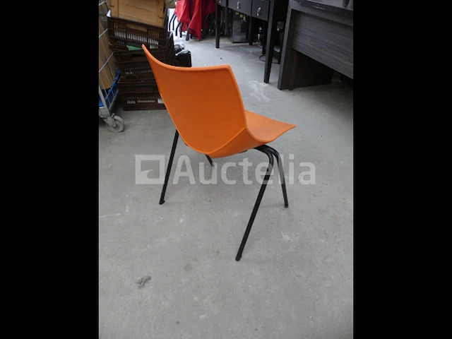 Ref:dépôt renkin - 8 mooie buitenstoelen - afbeelding 4 van  4