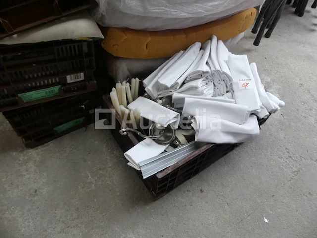 Ref:dépôt renkin - kussens en bekledingsschuim - afbeelding 1 van  7