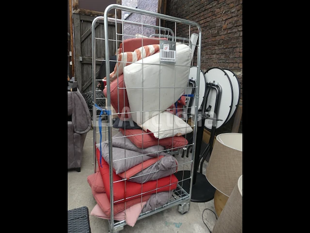Ref:dépôt renkin - kussens en bekledingsschuim - afbeelding 3 van  7
