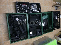 Ref:depot rue renkin - computerapparatuur; tablets met oplader - afbeelding 12 van  19