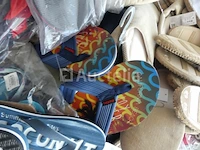 Ref:doos 1 - 200 paar schuine strepen/pantoffels - afbeelding 3 van  8