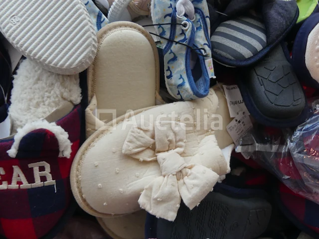 Ref:doos 6 - 200 paren diverse pantoffels - afbeelding 10 van  10