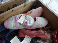 Ref:doos 7 - 200 paar schoenen/pantoffels - afbeelding 2 van  8