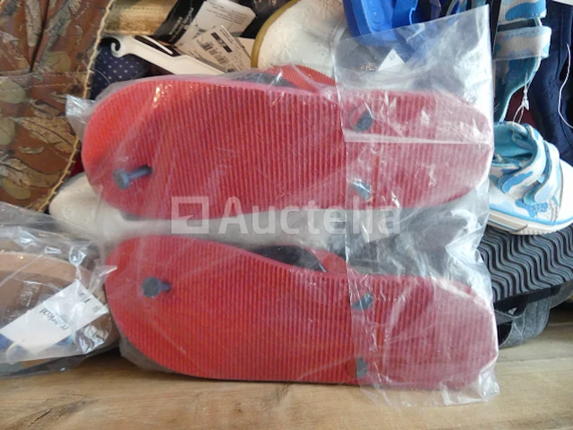 Ref:doos 7 - 200 paar schoenen/pantoffels - afbeelding 3 van  8