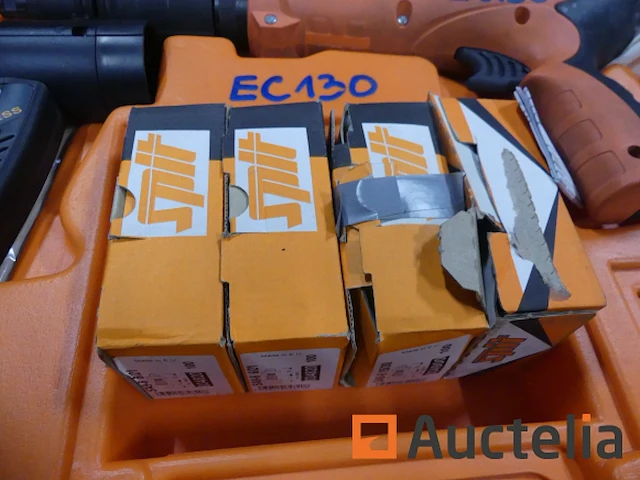 Ref:ec130 - kruitschiethamer spit p370 - afbeelding 2 van  6