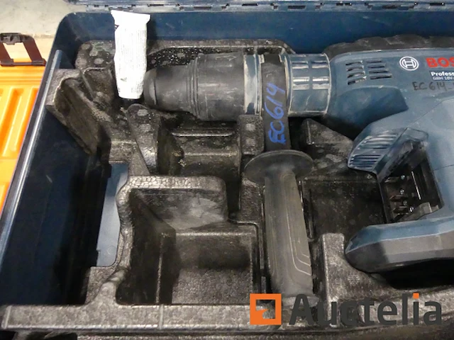Ref:ec613 - ec614 - 2 breekhamers perforator bosch gbh 18 v-40c - afbeelding 1 van  8