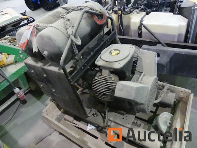 Ref:g0251 - compressor - afbeelding 3 van  8