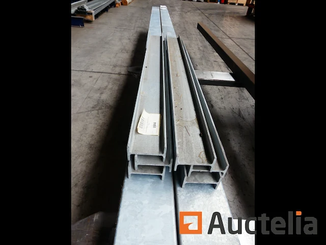 Ref:n010327, n023593, n031075 - metaal profielen - afbeelding 2 van  5