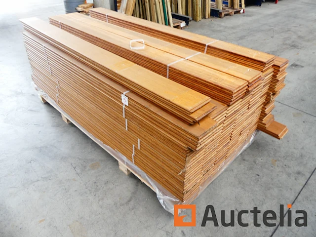 Ref:n010821 - bruin bamboe vlonderhout kik-ko - afbeelding 1 van  4