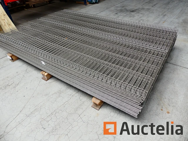Ref:n022255 - 28 stijve hek panelen - afbeelding 1 van  6