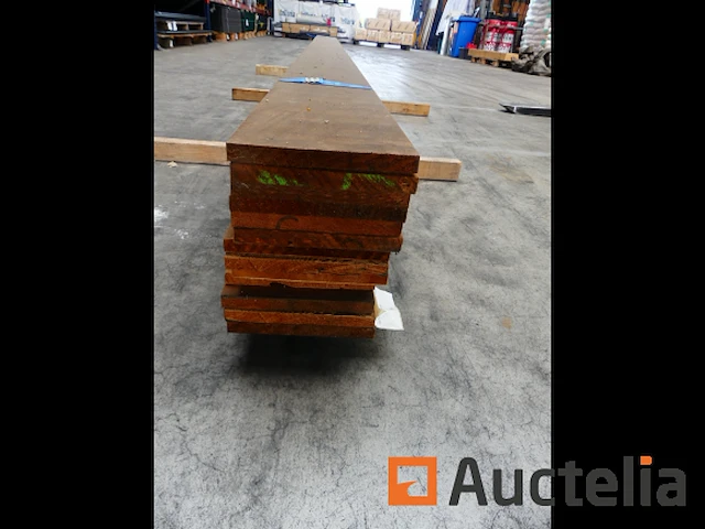 Ref:n025696 - 13 geschaafde cederhouten planken - afbeelding 1 van  4