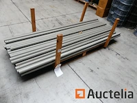 Ref:n027233 - 41 ronde palen - afbeelding 1 van  3