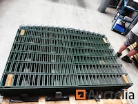 Ref:n030427 - 18 stijve hek panelen betafence decofor arco green 6005 - afbeelding 4 van  4