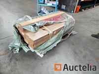 Ref:n033154 - 86 bekledingsplaten in gegroefd en getandd cederhout + afschuining - afbeelding 2 van  5