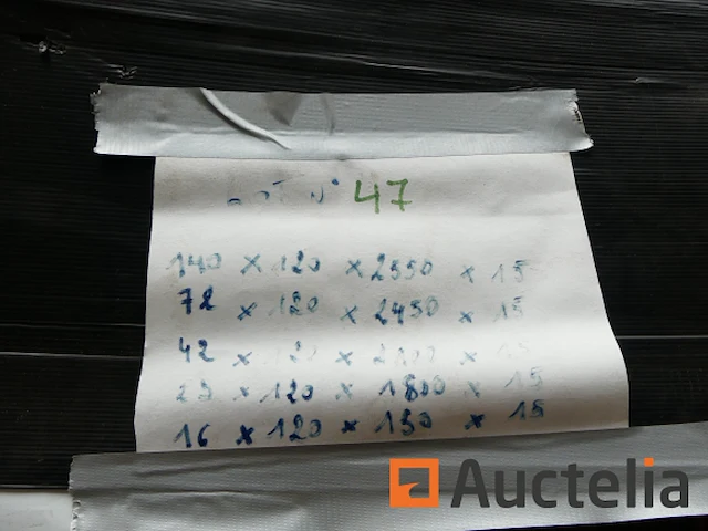 Ref:num inv : 47 - padouk gevelbekledingsplaten - afbeelding 5 van  5