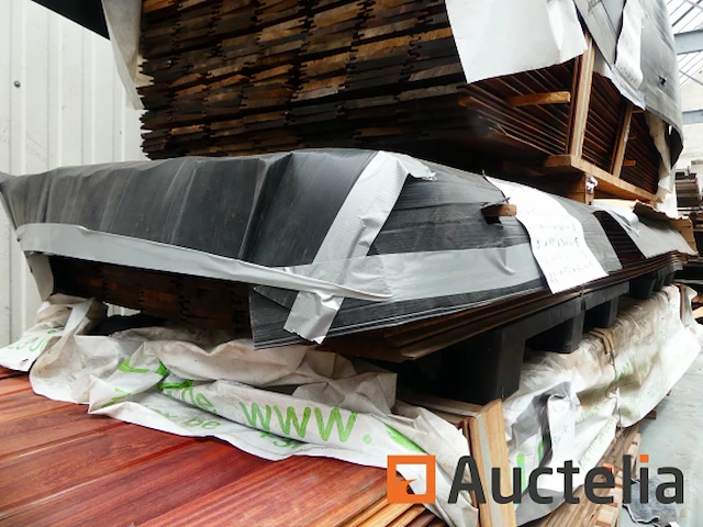 Ref:num inv : 48 - padouk gevelbekledingsplaten - afbeelding 3 van  4