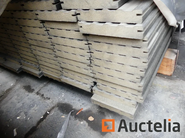 Ref:num inv : 50 - 94 composiet houten vlonderplanken - afbeelding 1 van  6