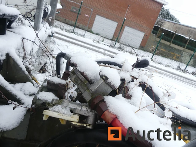 Ref:nummer imat : qci-343 - aanhanger waroquier machinedrager - afbeelding 13 van  15